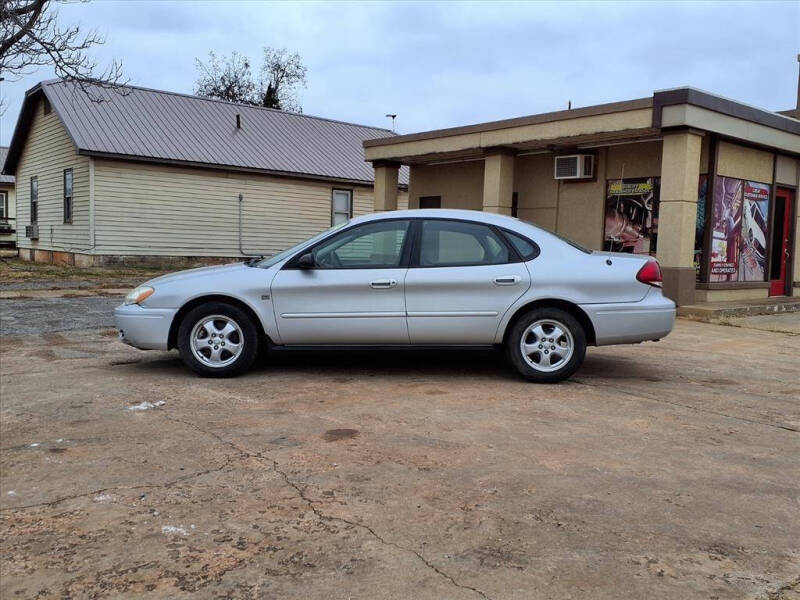 2004 Ford Taurus SES
