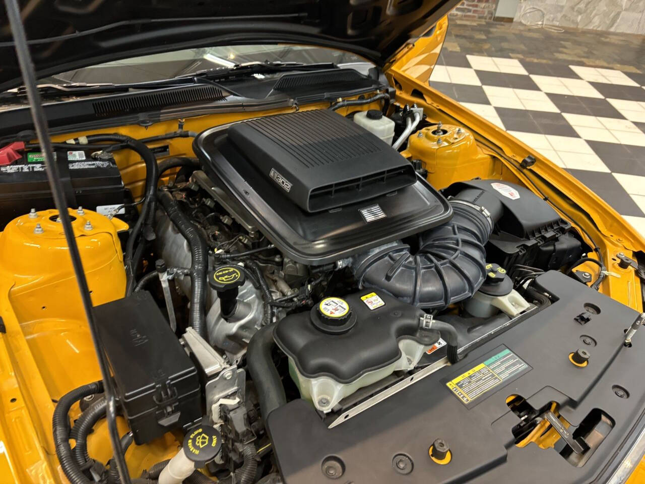 2007 Ford Mustang 36