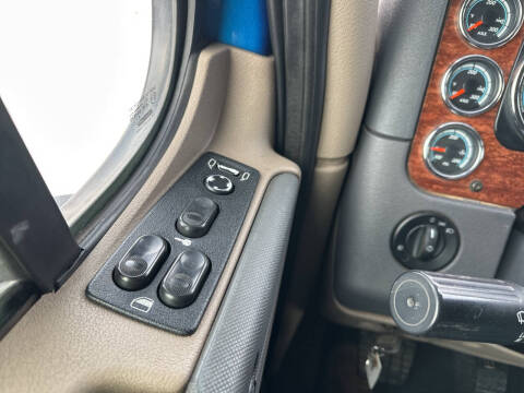 2016 Freightliner Cascadia