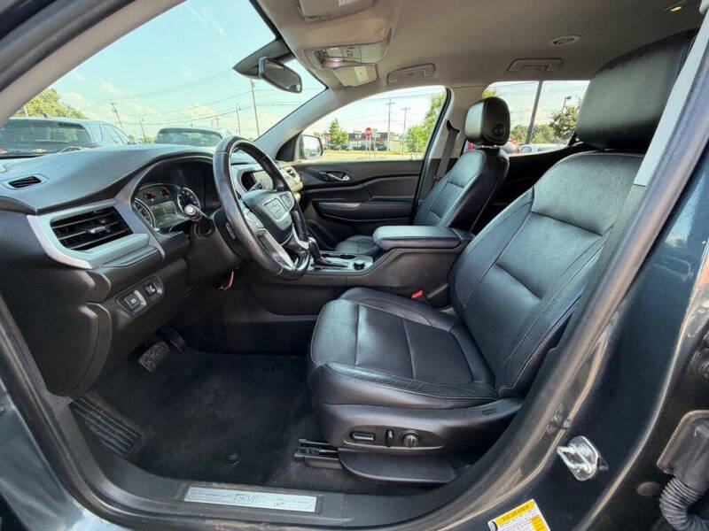 2019 GMC Acadia SLT-1