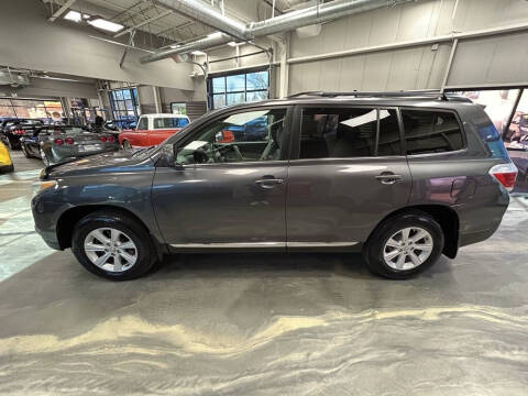 2011 Toyota Highlander SE