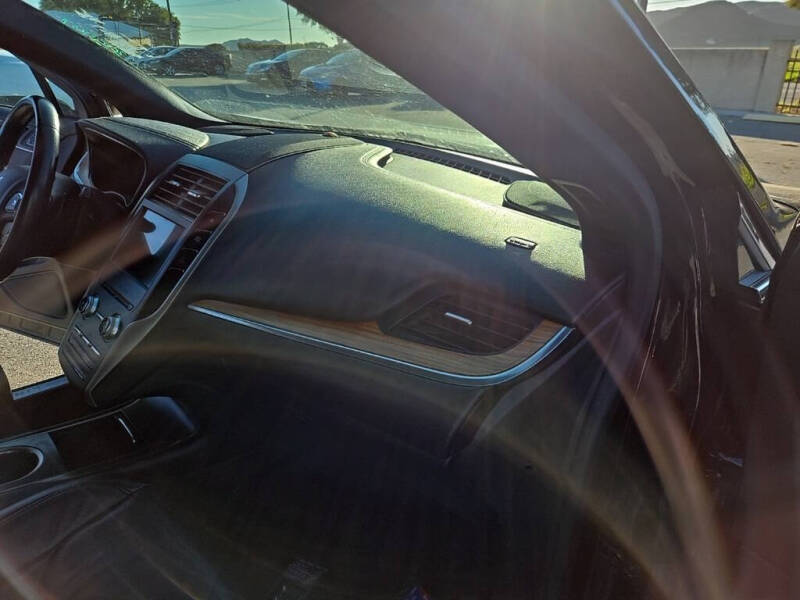 2019 Lincoln MKC Select