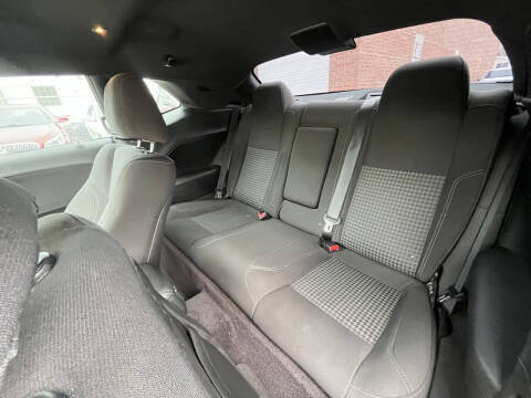 2018 Dodge Challenger R/T Plus