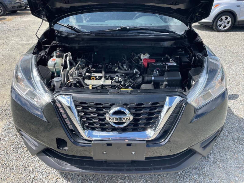 2020 Nissan Kicks S