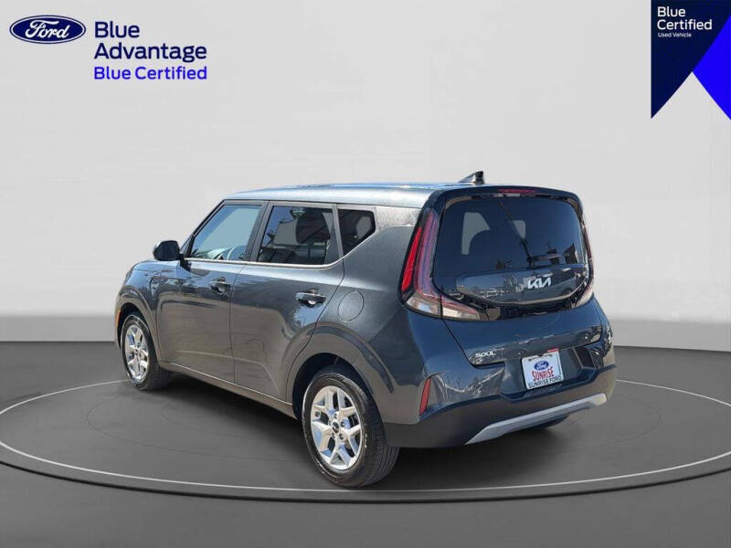 2025 Kia Soul LX