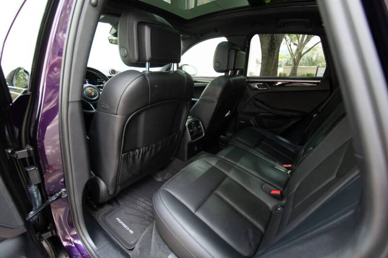 2021 Porsche Macan