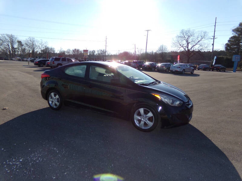 2013 Hyundai Elantra Limited photo 3