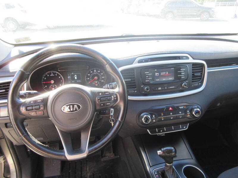 2016 Kia Sorento LX V6