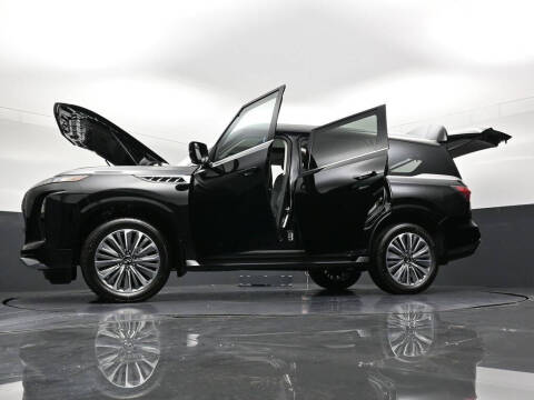 2026 Infiniti QX80 Luxe