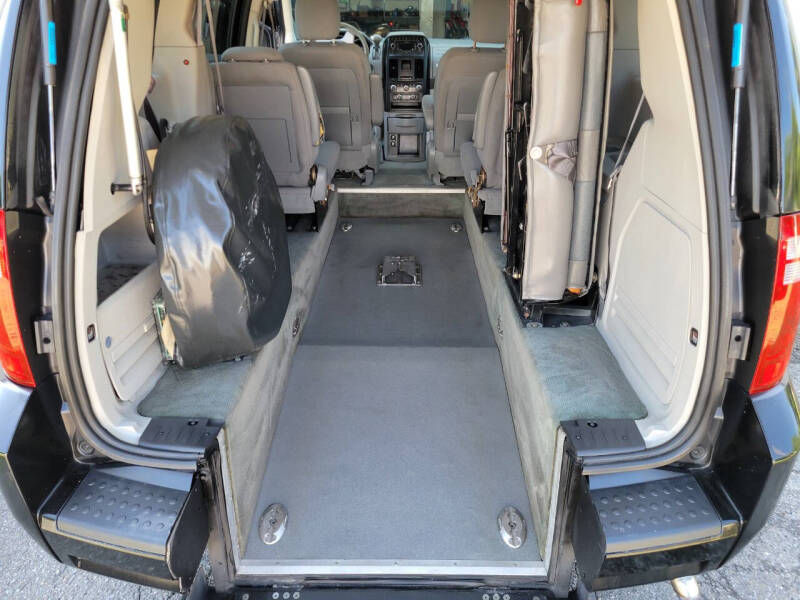 2008 Dodge WHEELCHAIR VAN