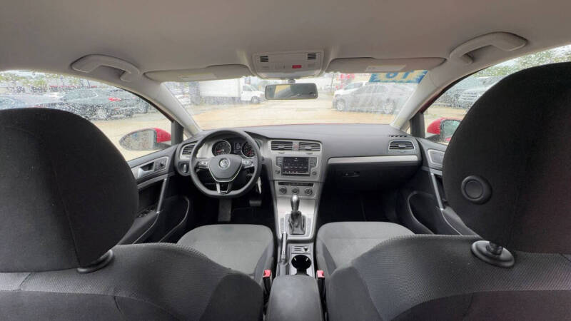 2016 Volkswagen Golf
