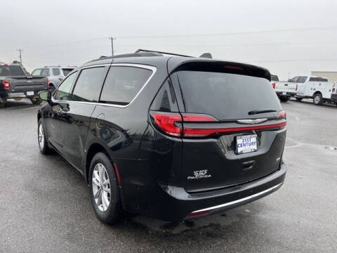 2022 Chrysler Pacifica Touring