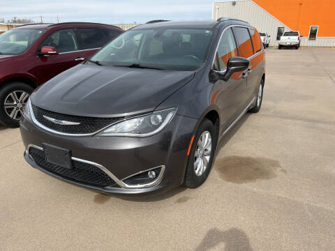 2019 Chrysler Pacifica for sale at Great Plains Autoplex in Ulysses KS