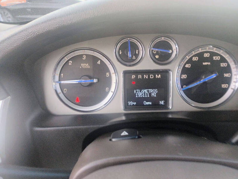 2012 Cadillac Escalade Luxury