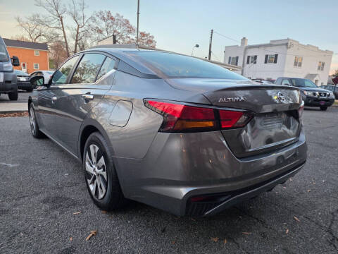 2022 Nissan Altima 2.5 S