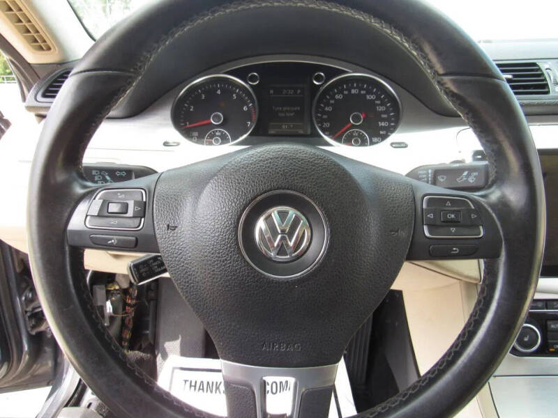 2010 Volkswagen CC Luxury