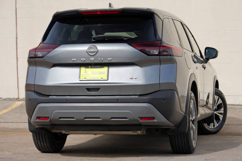 2023 Nissan Rogue SV