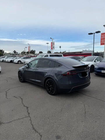 2023 Tesla Model X Standard Range