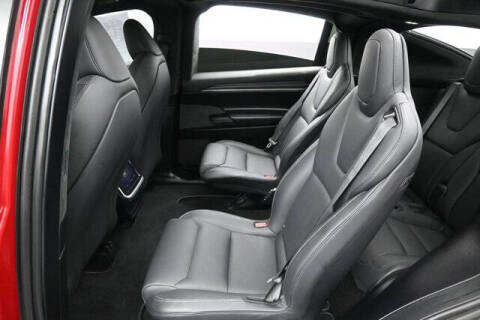 2022 Tesla Model X Plaid