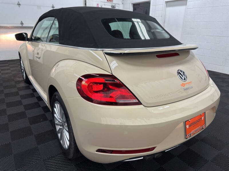 2019 Volkswagen Beetle Convertible 2.0T SE