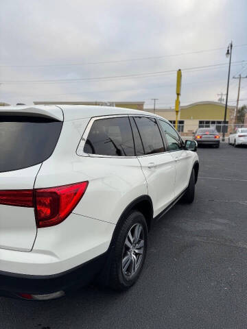 2017 Honda Pilot EX