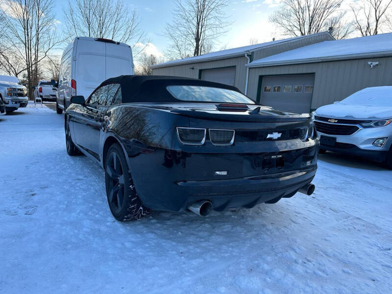 2011 Chevrolet Camaro 2SS photo 4