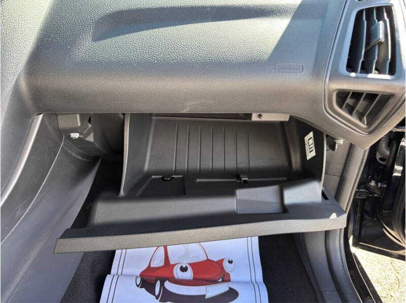 2017 Ford Focus SEL