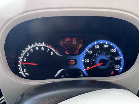 2010 Nissan cube 1.8