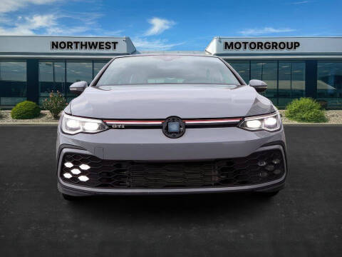 2022 Volkswagen Golf GTI SE