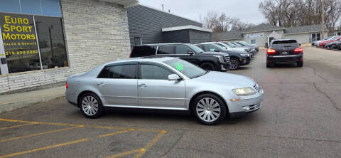 2005 Volkswagen Phaeton V8