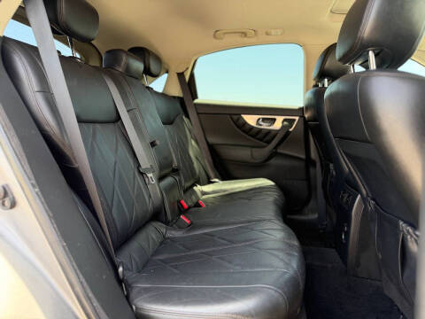 2009 Infiniti FX35