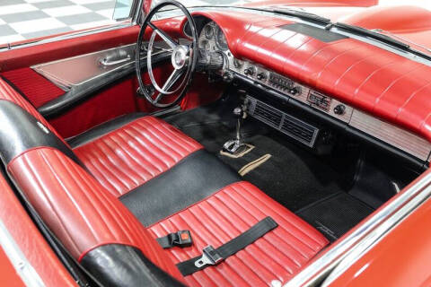 1957 Ford Thunderbird