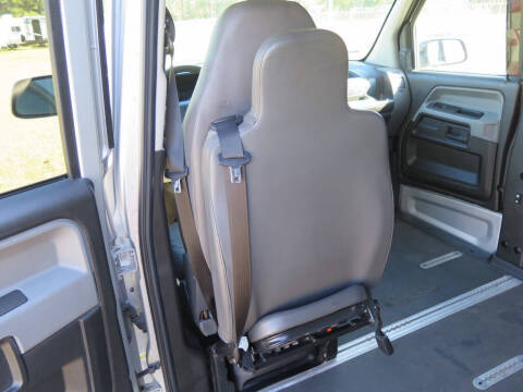 2014 AM General MV-1