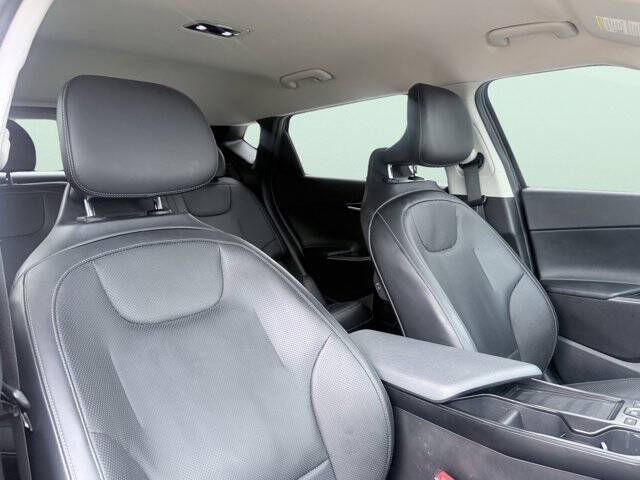2022 Kia EV6 Wind