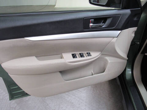 2013 Subaru Outback 2.5i