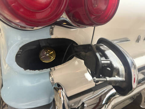 1958 Pontiac Chieftain