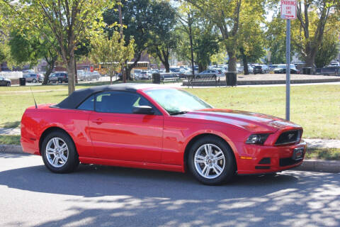 2014 Ford Mustang V6