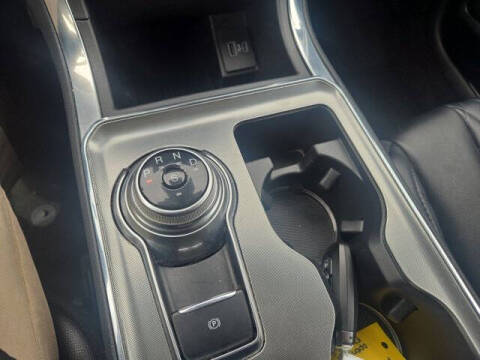 2023 Ford Edge Titanium