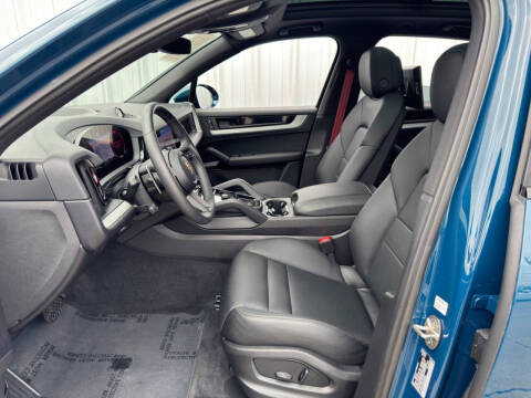 2024 Porsche Cayenne E-Hybrid