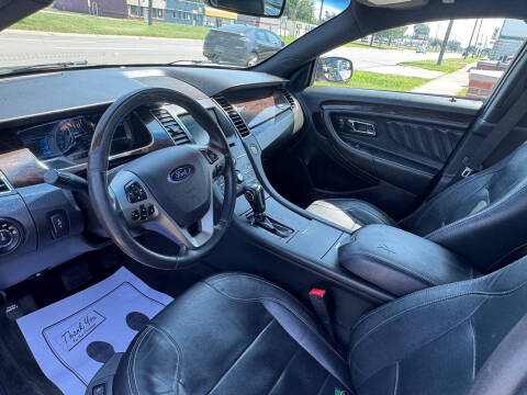 2014 Ford Taurus Limited