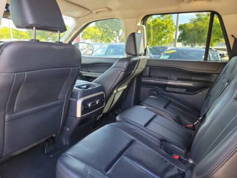 2024 Ford Expedition MAX XLT