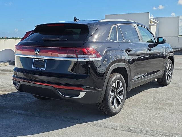 2026 Volkswagen Atlas Cross Sport SE