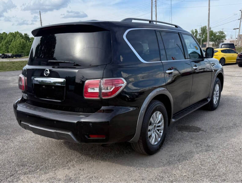 2017 Nissan Armada SV