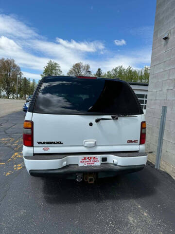 2003 GMC Yukon XL Denali