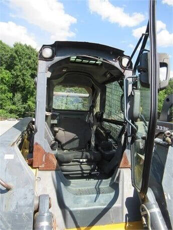 2011 John Deere 329D