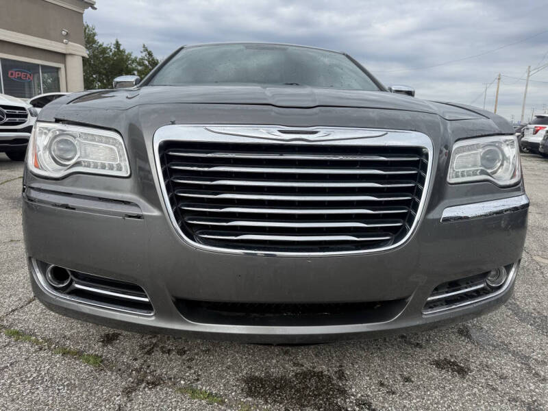2011 Chrysler 300 Limited