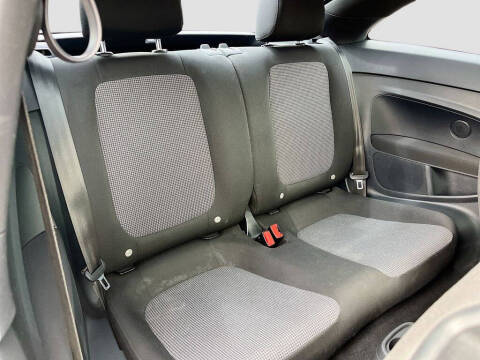 2018 Volkswagen Beetle 2.0T S