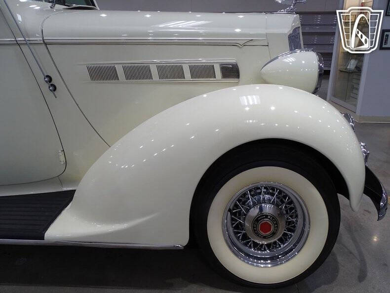 1936 Packard Eight Sedan