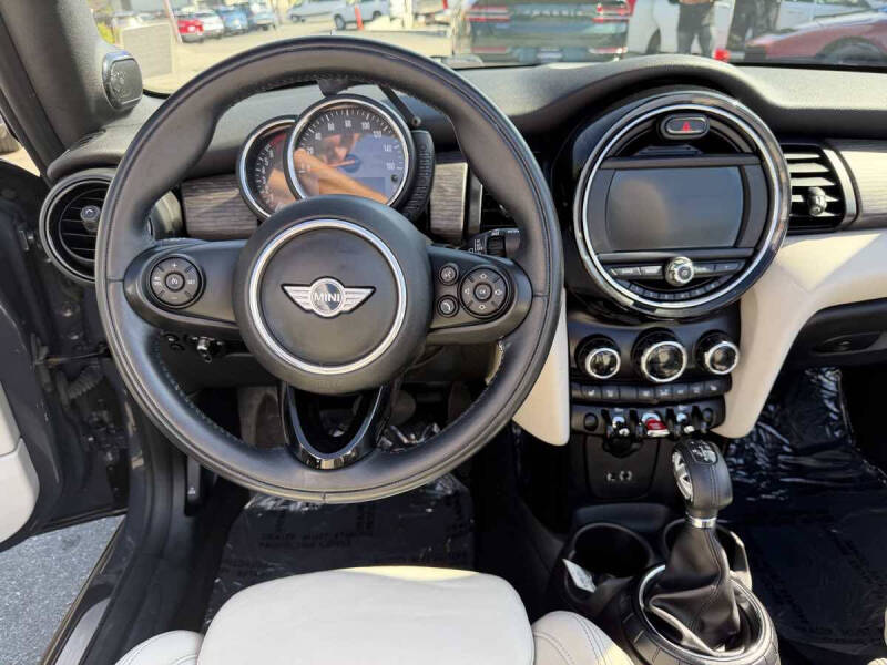 2017 MINI Convertible Cooper S