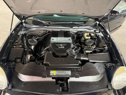 2004 Ford Thunderbird Deluxe